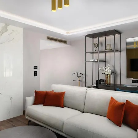 Vinifera Wine & 5 Stars Superior 5*