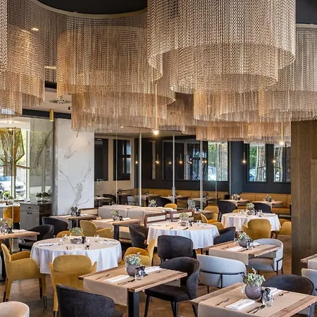 Vinifera Wine & 5 Stars Superior 호텔 5*