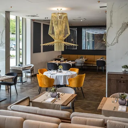 Vinifera Wine & 5 Stars Superior Hotel