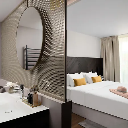 Vinifera Wine & 5 Stars Superior Balatonfüred