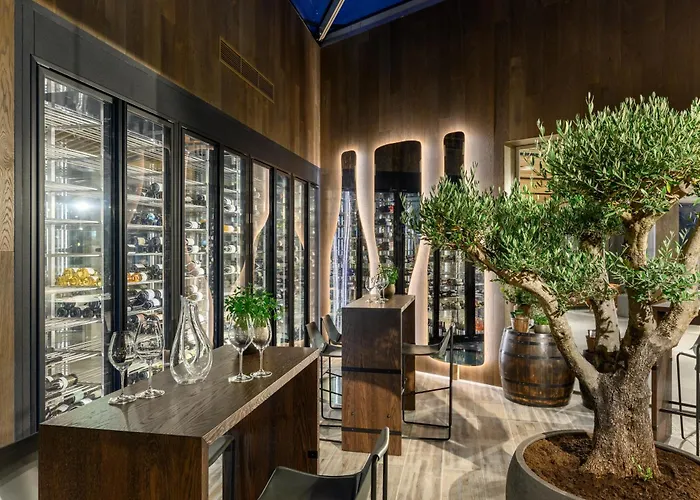 Hotel Vinifera Wine & 5 Stars Superior 5*